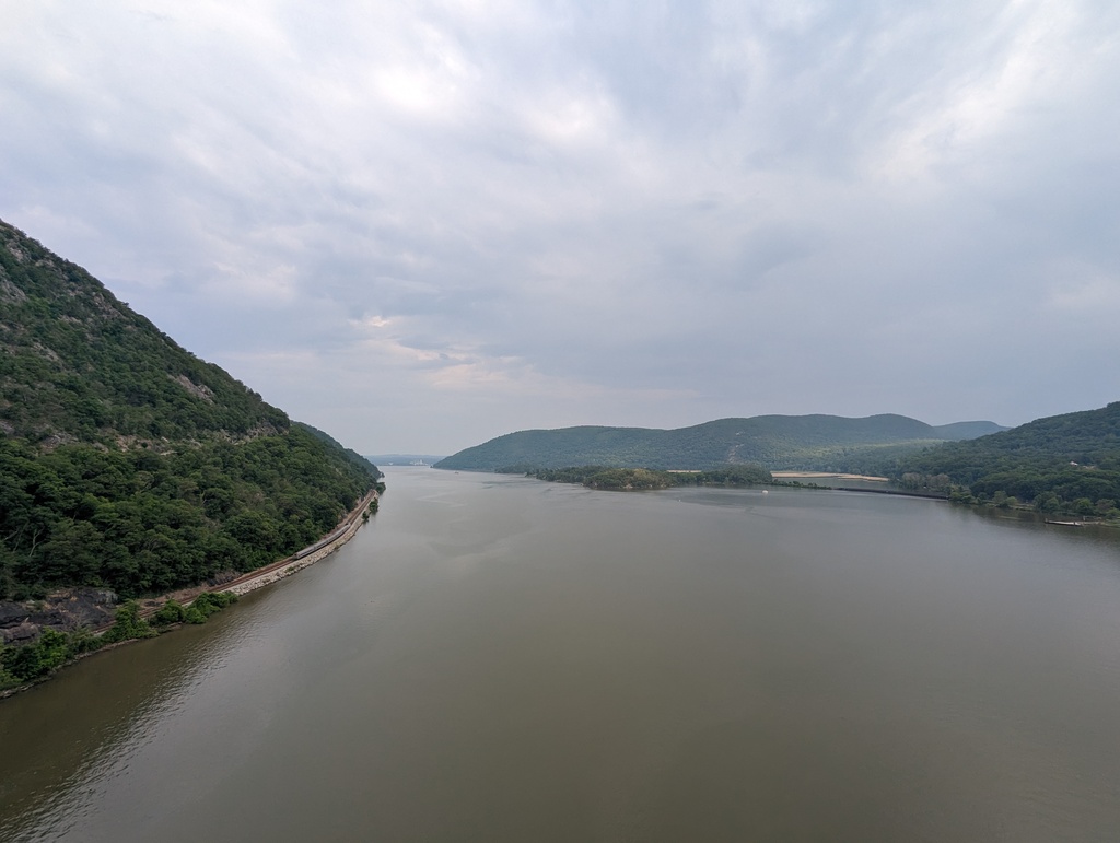 Figure 8: Amtrak running down the Hudson Valley from Bear Mountain Bridge